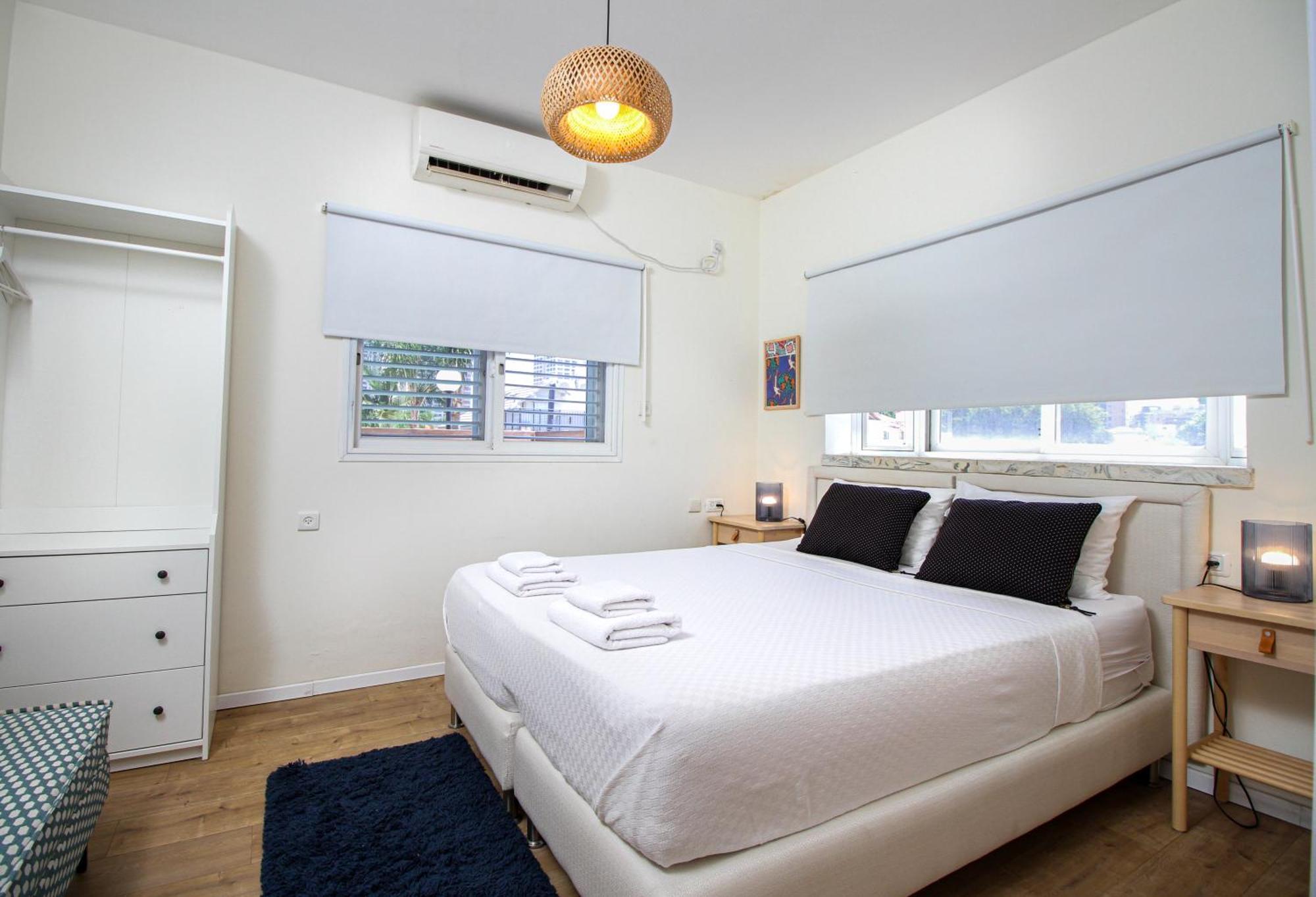 Villa Ono - At Bar Ilan University And Sheba Hospital Qiryat Ono Exterior photo