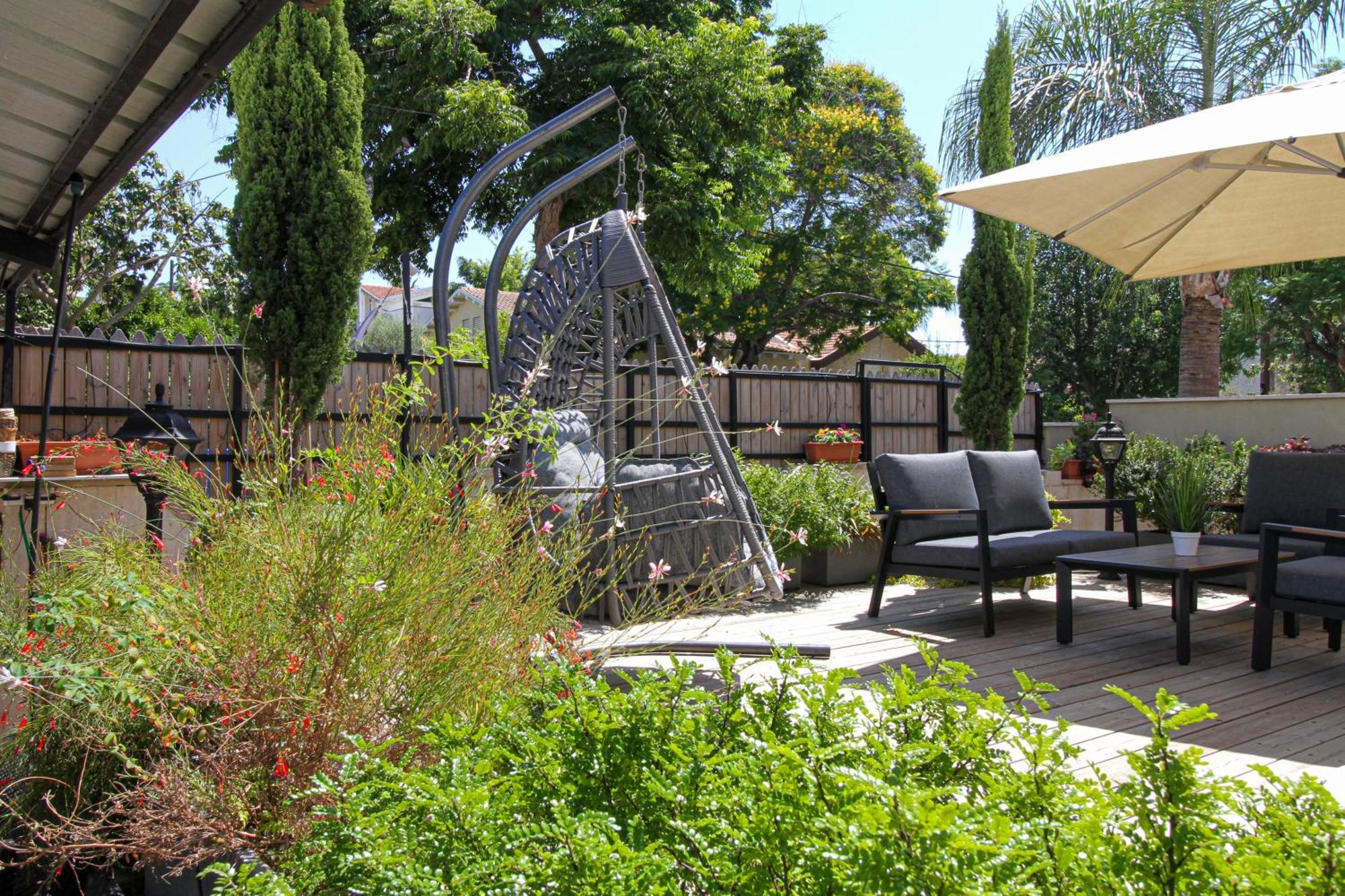 Villa Ono - At Bar Ilan University And Sheba Hospital Qiryat Ono Exterior photo