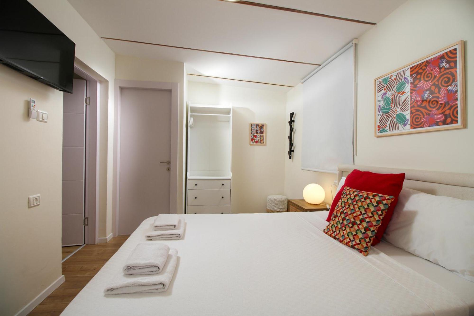Villa Ono - At Bar Ilan University And Sheba Hospital Qiryat Ono Room photo